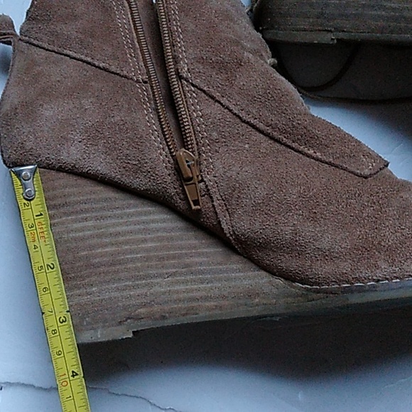 Lucky brand lace up ankle boots - Picture 6 of 7